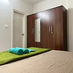 Ssn Homestays - Gayatri Vrindavan Near Play