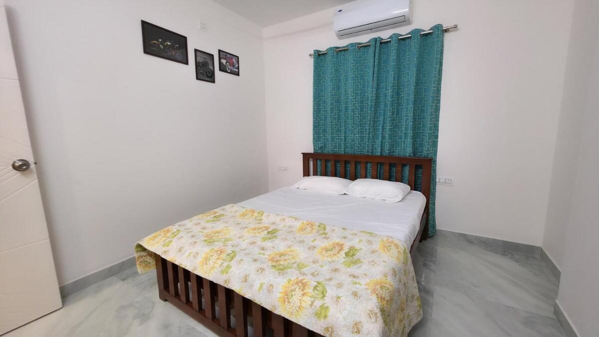 Ssn - Gayatri Vrindavan Near Play Apartment